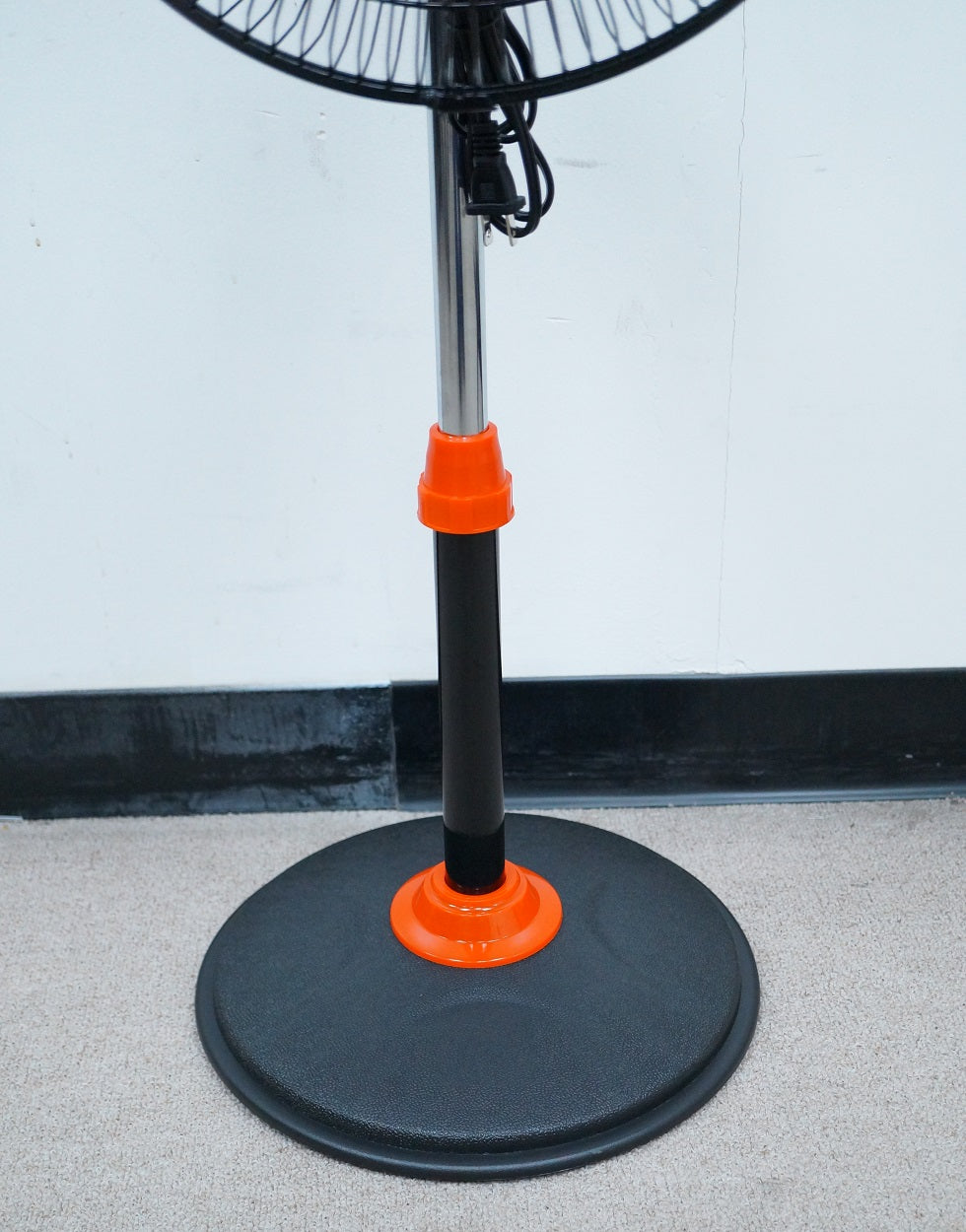 360 degree oscillating 12inch Colored Blade Fan