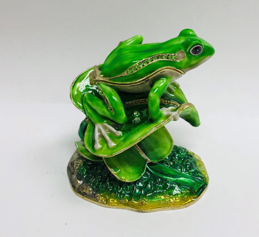 Cristiani Collezione Frog on leave Trinket Box.